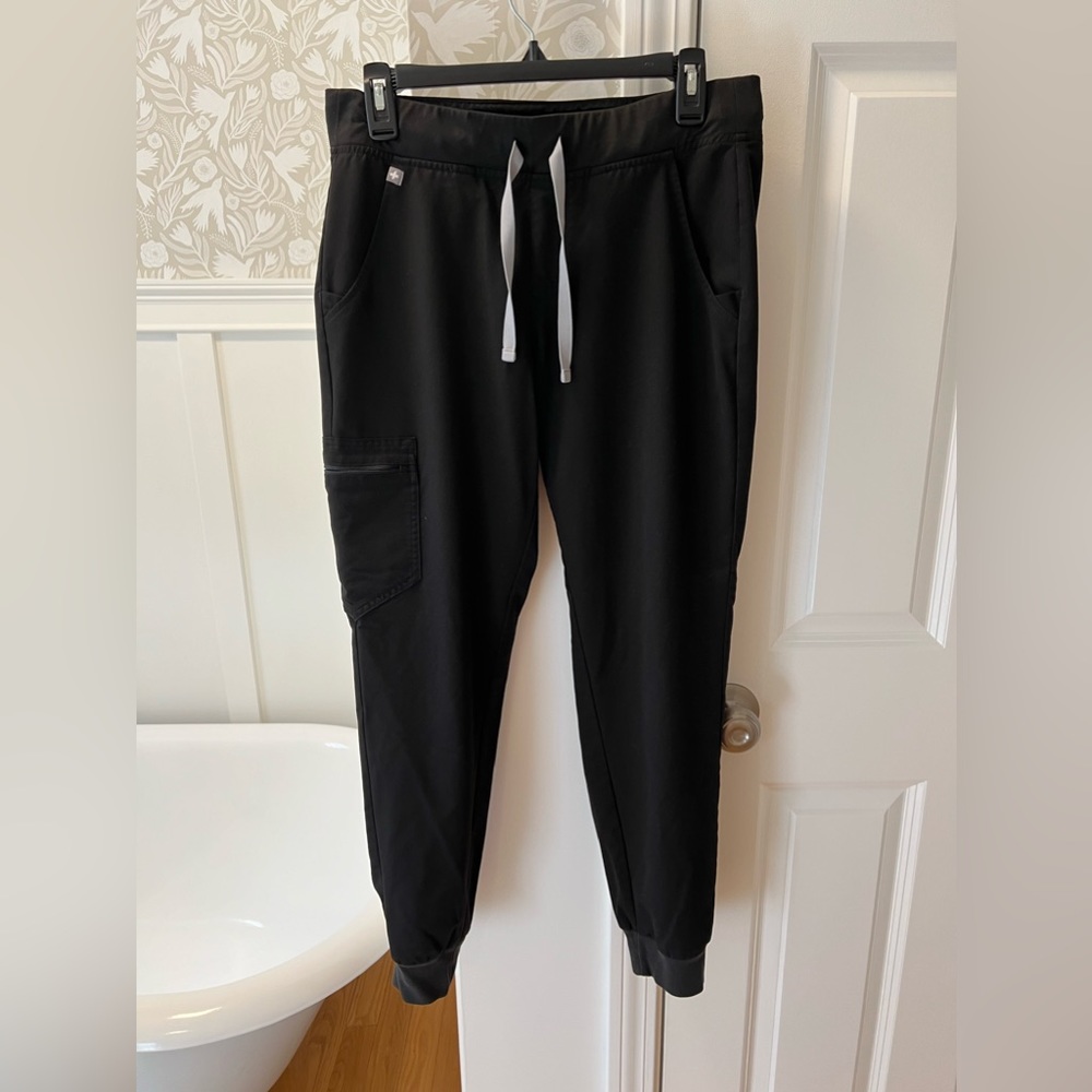 Figs Zamora jogger scrub pants size medium